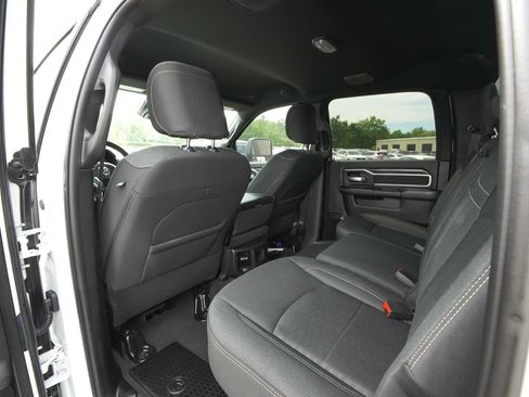 Used 2025 RAM 2500 Big Horn AWD/4WD image 31