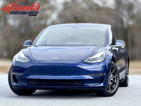 Used 2020 Tesla Model 3 Standard Range Plus image 1