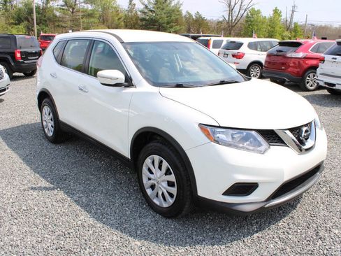 Used 2015 Nissan Rogue S AWD/4WD image 4