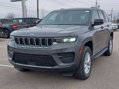 Used 2025 Jeep Grand Cherokee Laredo X