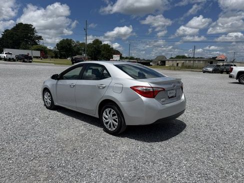 Used 2016 Toyota Corolla S FWD image 6