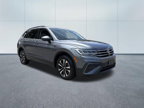 Used 2022 Volkswagen Tiguan S AWD/4WD image 4