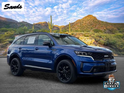 Used 2023 Kia Sorento SX AWD/4WD image 1