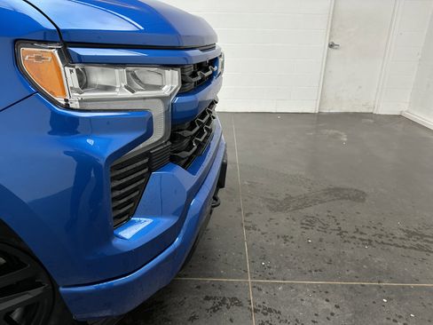 Used 2024 Chevrolet Silverado 1500 RST w/ Z71 Off-Road Package image 2