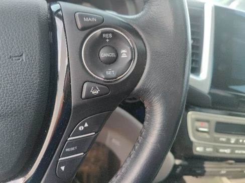 Used 2016 Honda Pilot Touring image 21
