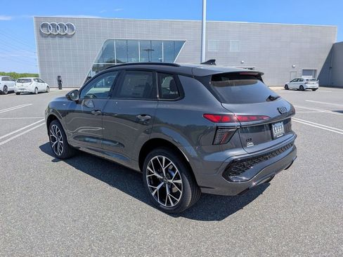 New 2026 Audi Q3 quattro 2.0T AWD/4WD image 4