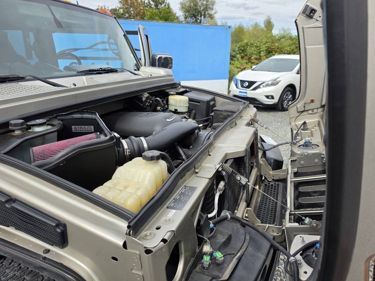 Used 2005 HUMMER H2 w/ Preferred Equipment Group AWD/4WD image 24
