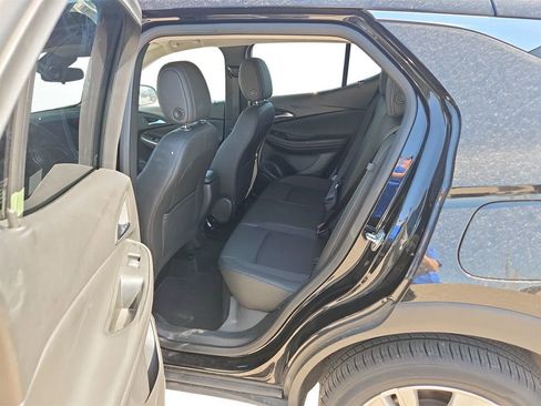 Used 2025 Buick Encore GX Preferred AWD/4WD image 29