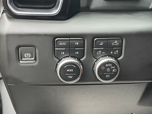 Certified 2024 GMC Sierra 2500 Denali Ultimate w/ Snow Plow Prep/Camper Package image 44