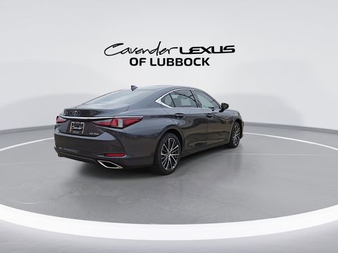New 2025 Lexus ES 350 w/ Premium Package image 8