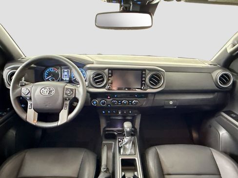Used 2023 Toyota Tacoma TRD Off-Road w/ TRD Premium Off Road Package AWD/4WD image 13