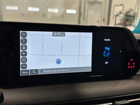 Used 2023 Hyundai Palisade Limited image 20