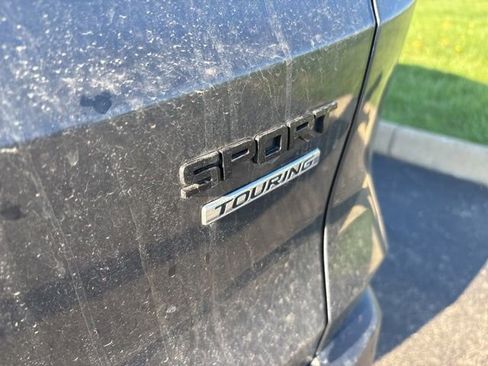 Used 2025 Honda CR-V Sport Touring image 4