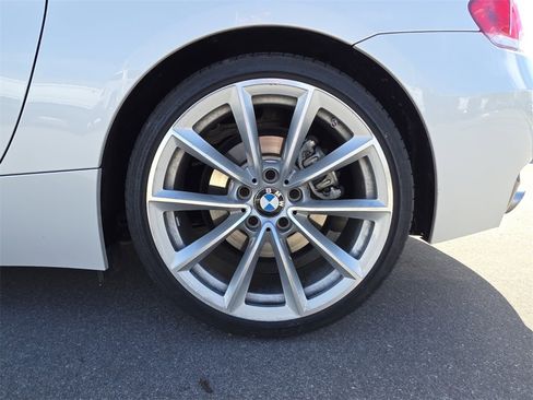 Used 2015 BMW Z4 sDrive35i image 12