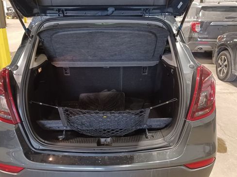 Used 2017 Buick Encore Essence image 8