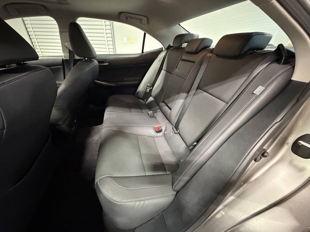 Used 2019 Lexus IS 300 AWD w/ Premium Package image 12