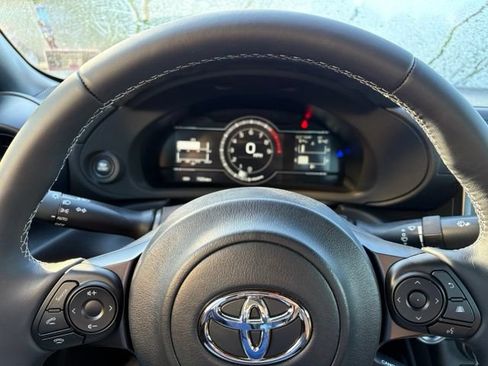 Used 2025 Toyota GR86 Premium w/ Performance Package RWD image 20