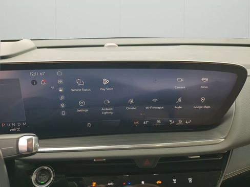 Used 2025 Buick Envision Preferred image 39