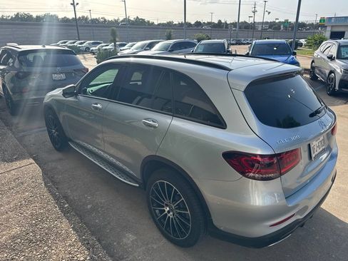 Used 2021 Mercedes-Benz GLC 300 image 9