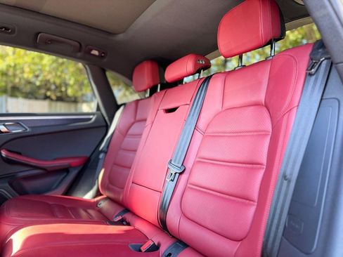 Used 2022 Porsche Macan GTS w/ Premium Package Plus image 18