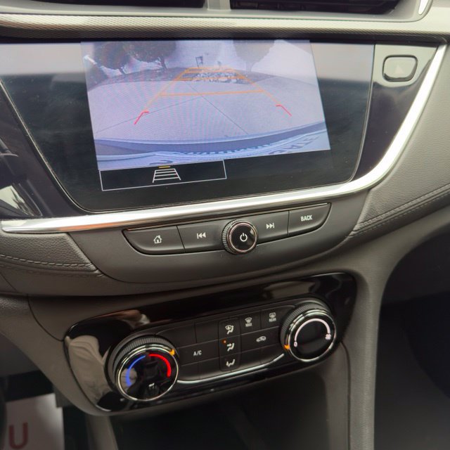 Used 2023 Buick Encore GX Preferred FWD image 19