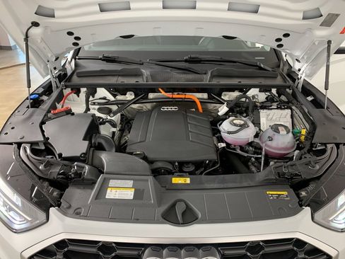 Used 2024 Audi Q5 e Premium Plus image 42