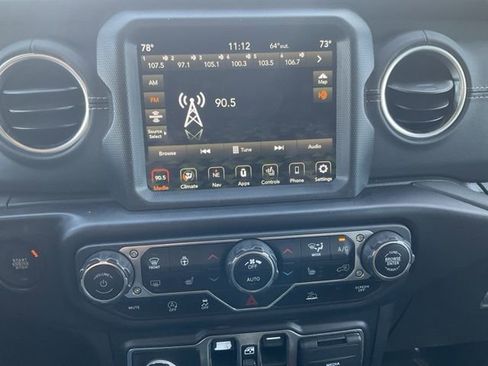 Used 2022 Jeep Wrangler Unlimited Sahara w/ LED Lighting Group image 25