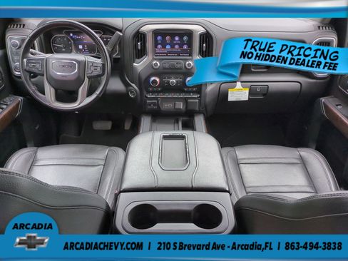 Used 2020 GMC Sierra 2500 Denali w/ Denali Ultimate Package AWD/4WD image 14