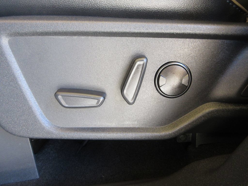 Certified 2023 Ford Bronco Wildtrak AWD/4WD image 13