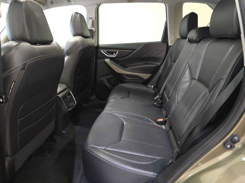 Used 2022 Subaru Forester Limited AWD/4WD image 25