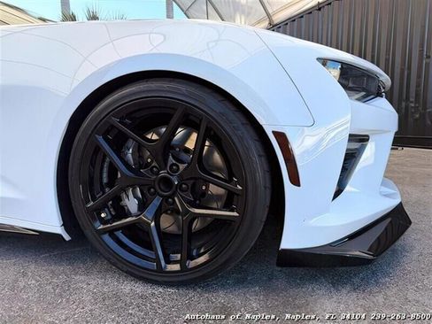 Used 2018 Chevrolet Camaro SS RWD image 22