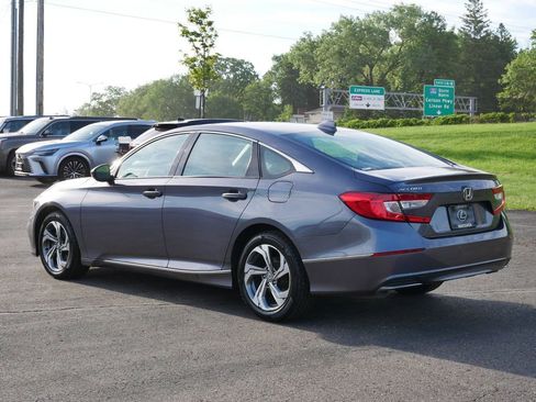 Used 2018 Honda Accord EX image 4