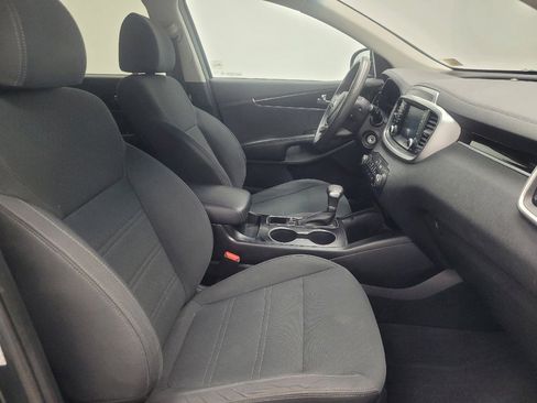 Used 2020 Kia Sorento LX AWD/4WD image 21