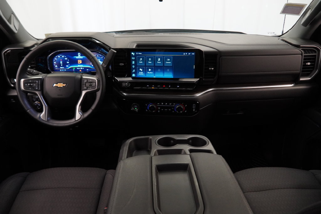 Certified 2023 Chevrolet Silverado 1500 LT AWD/4WD image 3