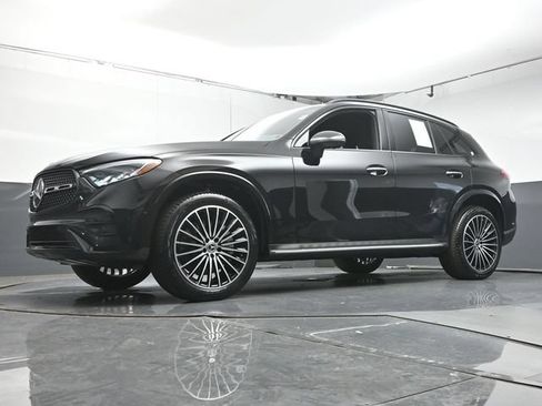 Used 2026 Mercedes-Benz GLC 300 image 36