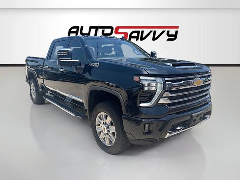 Used 2024 Chevrolet Silverado 2500 High Country w/ Technology Package AWD/4WD image 1