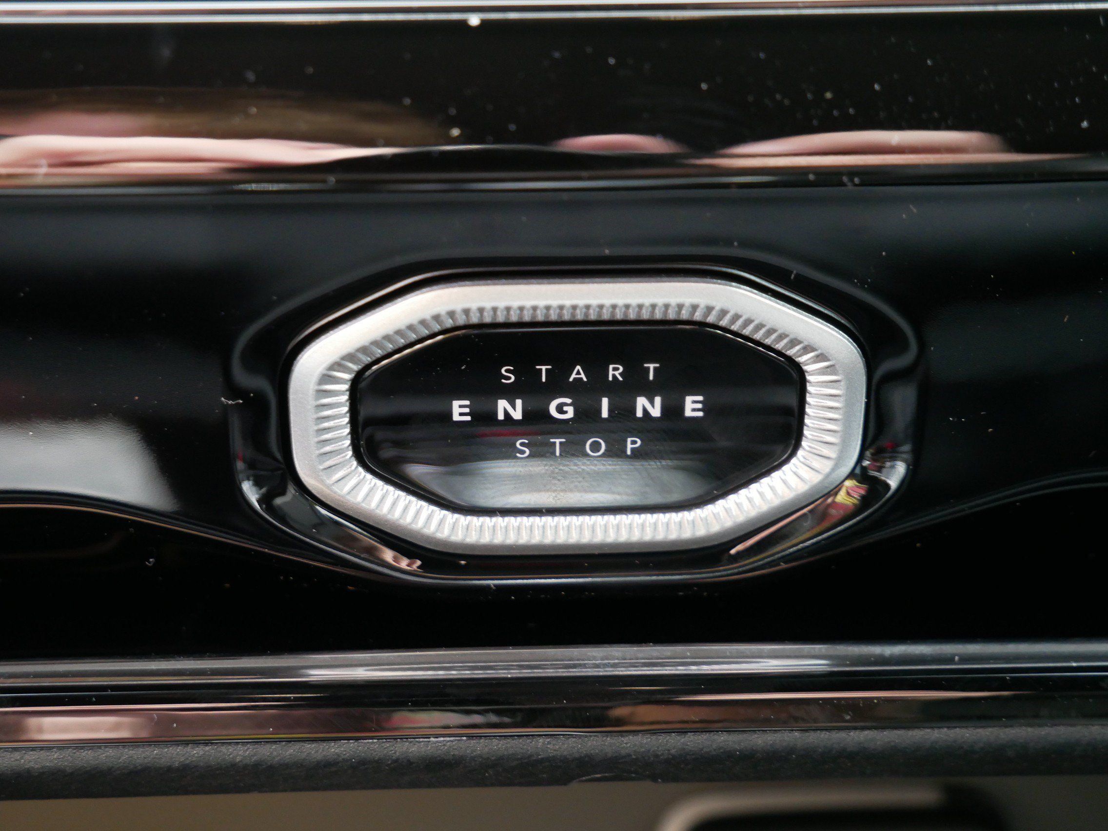 New 2027 Jeep Grand Cherokee Limited AWD/4WD image 20