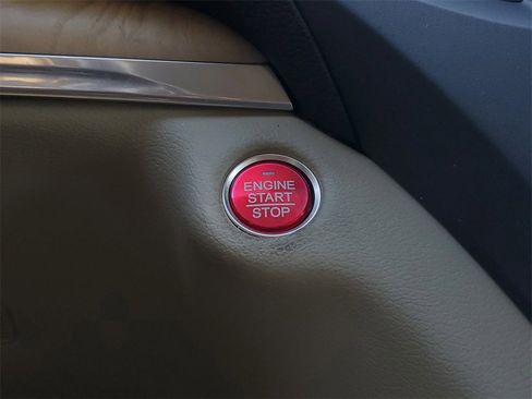 Certified 2020 Acura MDX FWD w/ Technology Package image 32