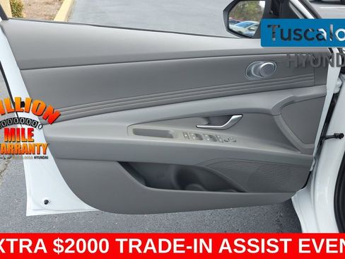 New 2026 Hyundai Elantra Sport FWD image 11