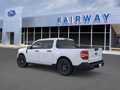 New 2025 Ford Maverick XLT w/ XLT Luxury Package FWD image 4