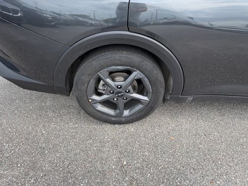 Used 2025 Kia K4 FWD image 5