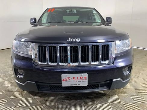 Used 2011 Jeep Grand Cherokee Laredo w/ Security & Convenience Group AWD/4WD image 9