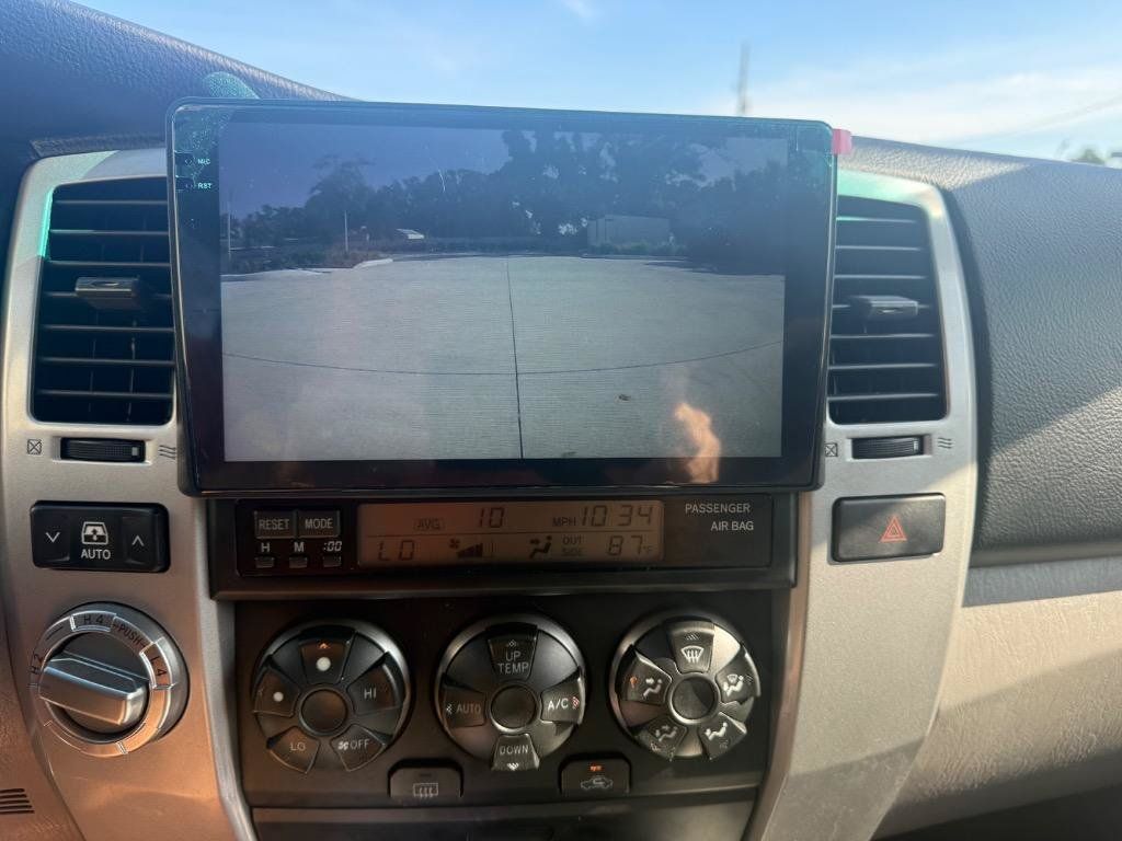 Used 2007 Toyota 4Runner SR5 AWD/4WD image 19
