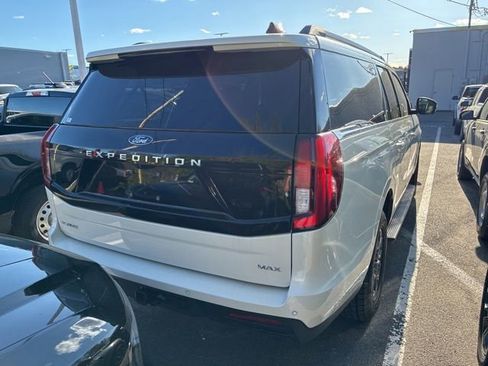 Certified 2025 Ford Expedition Max Active AWD/4WD image 4