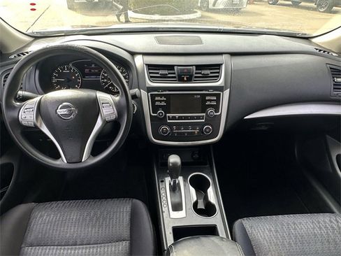 Used 2017 Nissan Altima 2.5 S w/ Power Driver Seat Package image 9