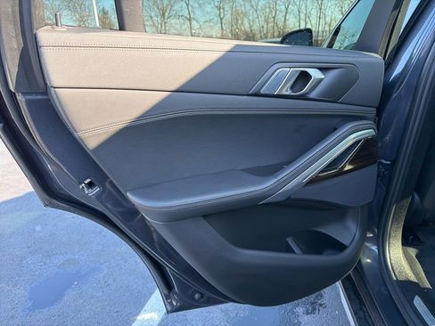 Used 2021 BMW X6 xDrive40i w/ Convenience Package 3 image 21