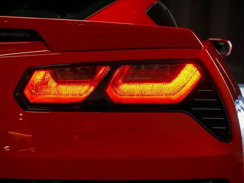 Used 2014 Chevrolet Corvette Stingray Coupe image 81