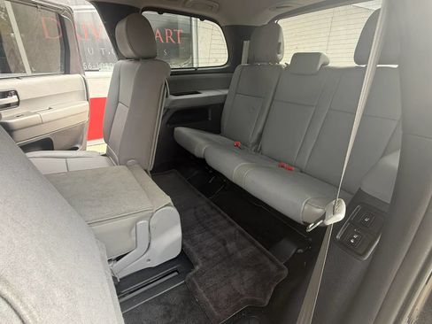 Used 2014 Toyota Sequoia Limited AWD/4WD image 12