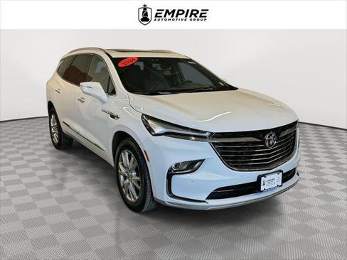 Certified 2024 Buick Enclave Essence w/ Experience Buick Package image 1