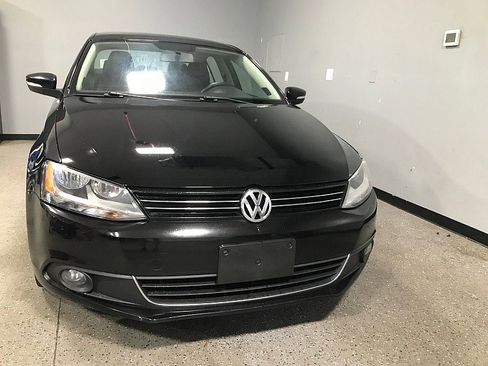 Used 2012 Volkswagen Jetta SEL image 8
